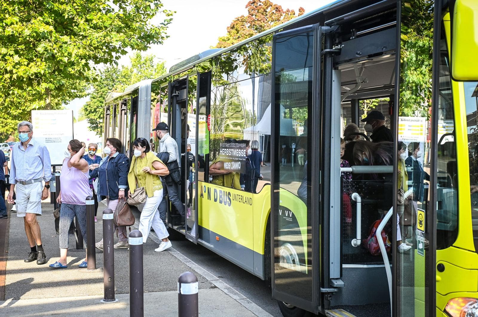 Anreise zur Herbstmesse mit Bus und Bahn. © Udo Mittelberger